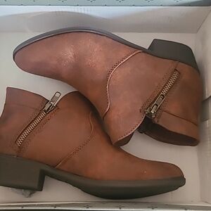 Sun + Stone Short Boots